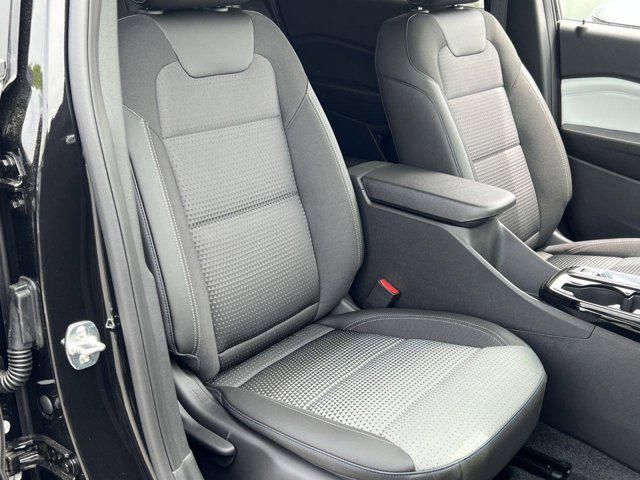new 2025 Chevrolet Trax car, priced at $23,985