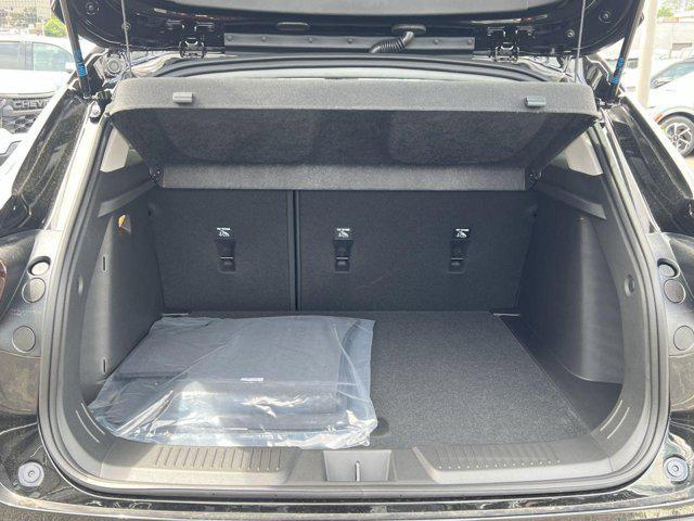 new 2025 Chevrolet Trax car, priced at $23,985