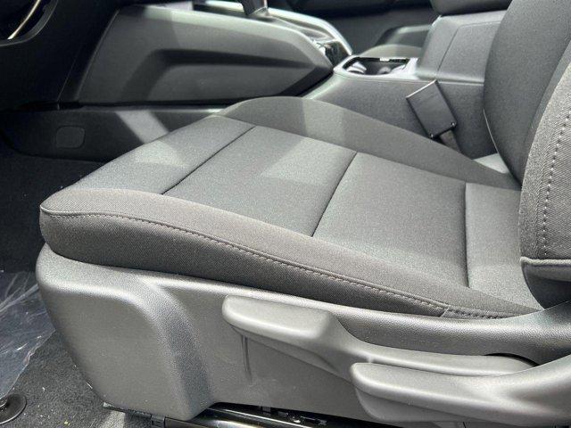 new 2025 Chevrolet Colorado car, priced at $37,570