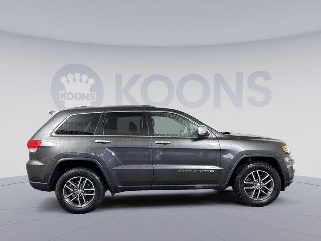 used 2017 Jeep Grand Cherokee car, priced at $19,000