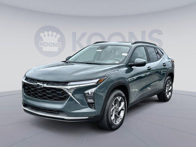 new 2025 Chevrolet Trax car, priced at $25,090