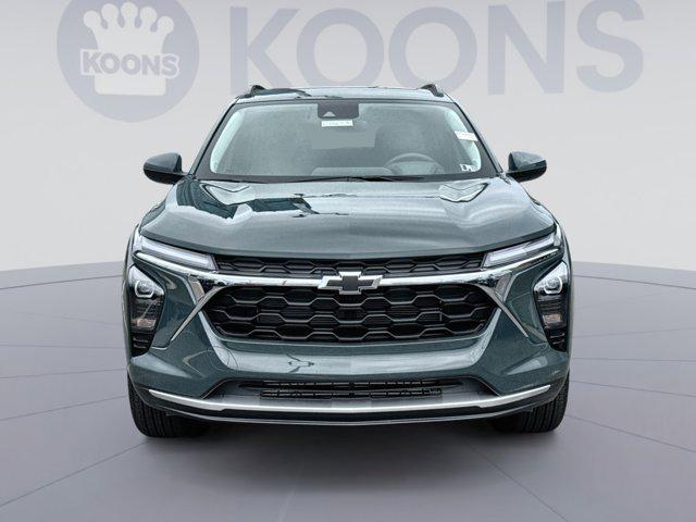 new 2025 Chevrolet Trax car, priced at $25,090