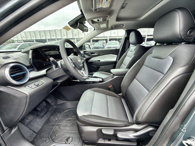 new 2025 Chevrolet Trax car, priced at $25,090