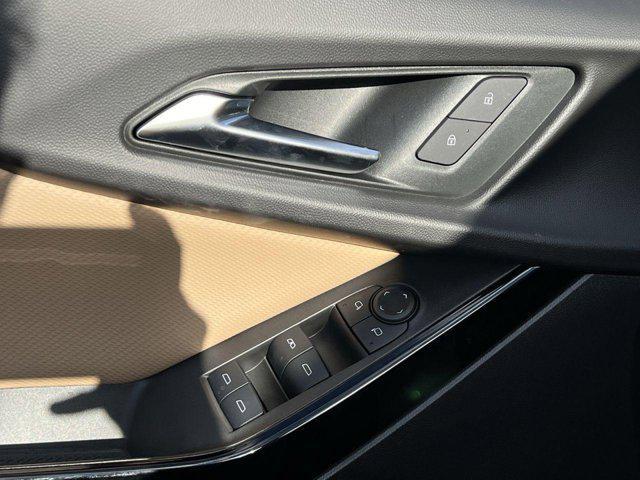 new 2025 Chevrolet Equinox car, priced at $34,365