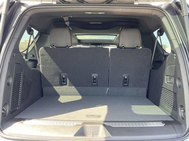 new 2025 Chevrolet Suburban car, priced at $79,125