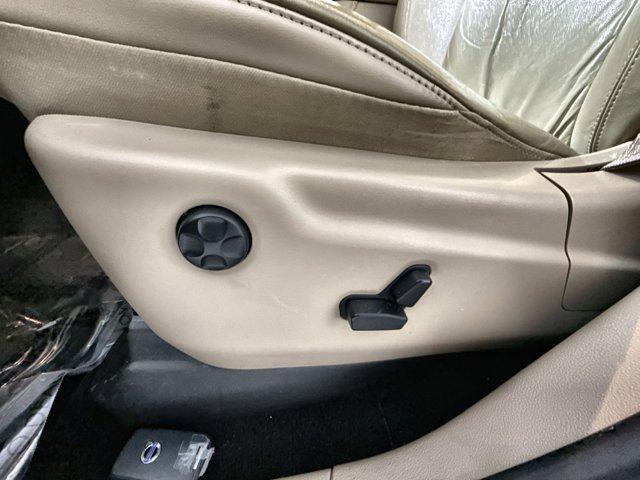 used 2016 Jeep Grand Cherokee car, priced at $16,000