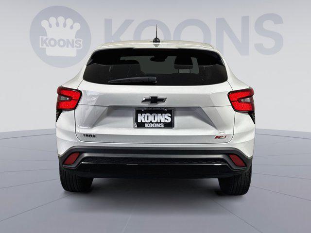 used 2024 Chevrolet Trax car, priced at $20,000