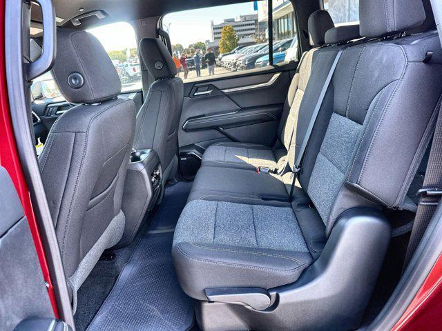 new 2025 GMC Acadia car, priced at $45,569