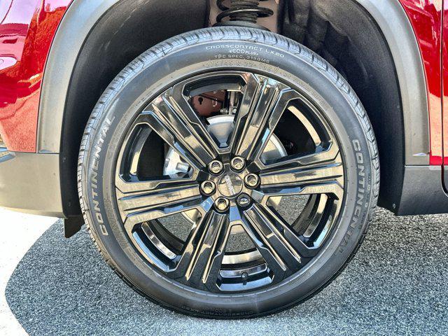 new 2025 GMC Acadia car, priced at $45,569