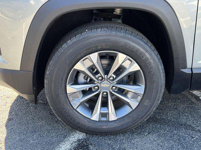 new 2025 Chevrolet Equinox car, priced at $27,649