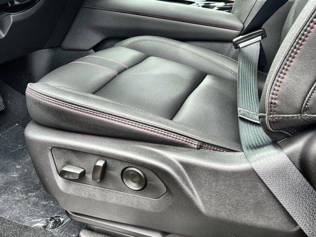 new 2025 Chevrolet Suburban car, priced at $76,533