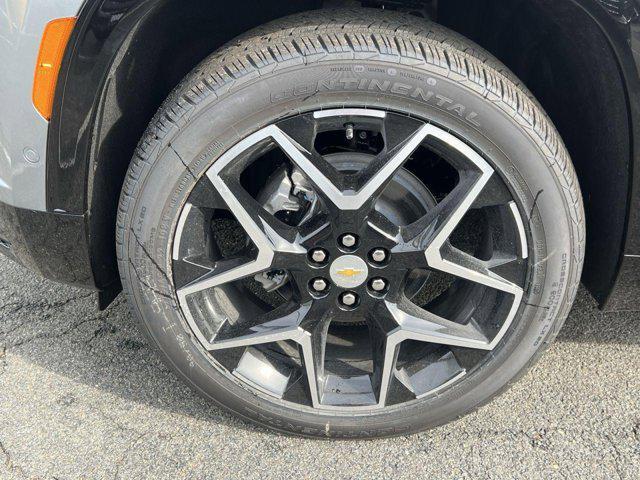 new 2025 Chevrolet Traverse car, priced at $54,295