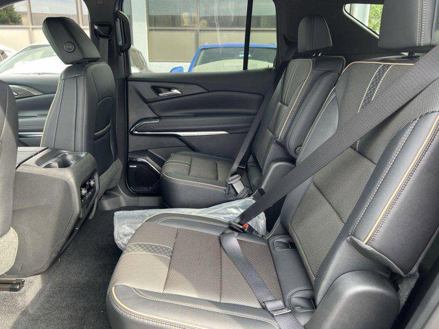 new 2025 Chevrolet Traverse car, priced at $54,295