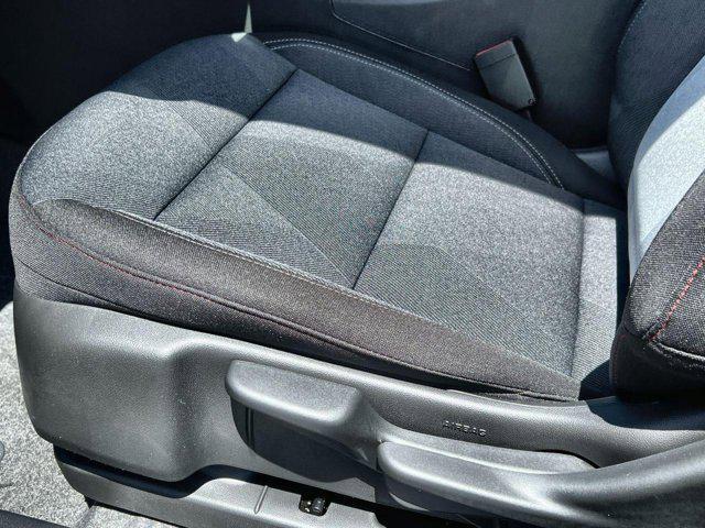 new 2025 Chevrolet Trax car, priced at $22,190