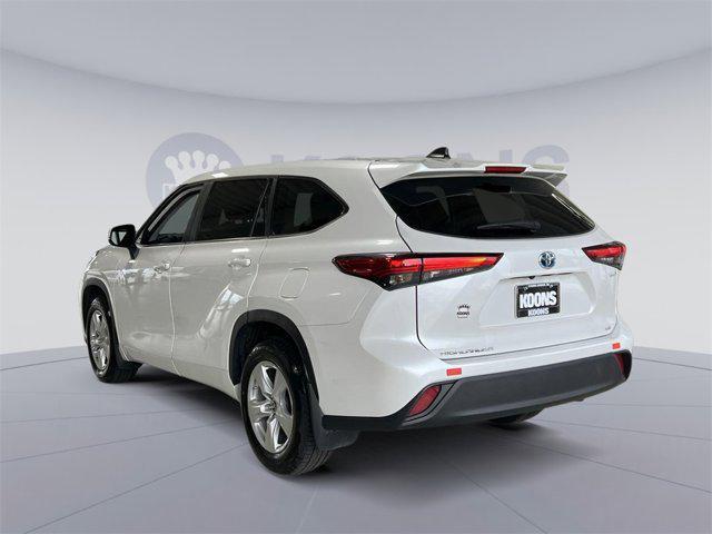 used 2023 Toyota Highlander Hybrid car, priced at $30,500