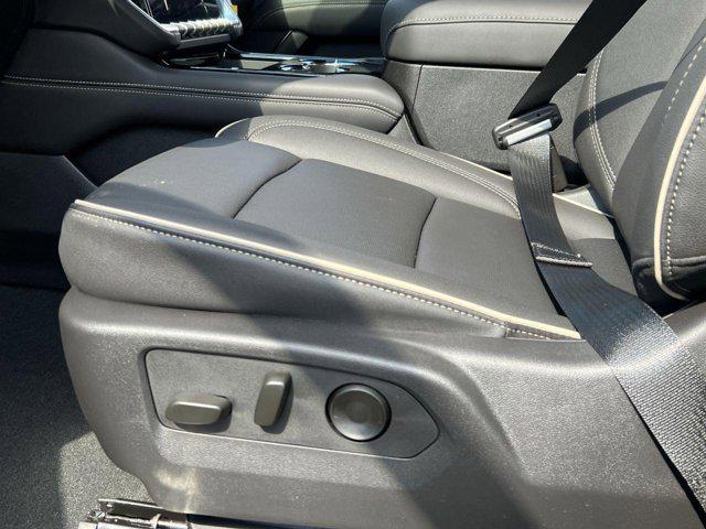 new 2025 GMC Yukon car, priced at $73,389