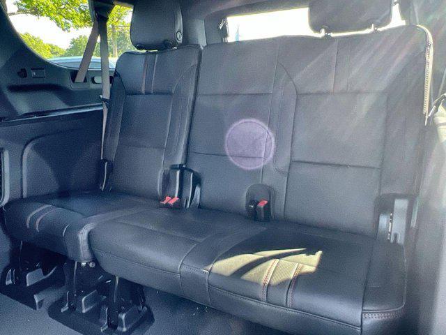 new 2025 Chevrolet Suburban car, priced at $76,168