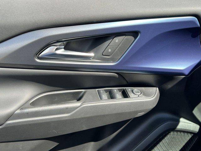 new 2025 Chevrolet Equinox EV car, priced at $35,490