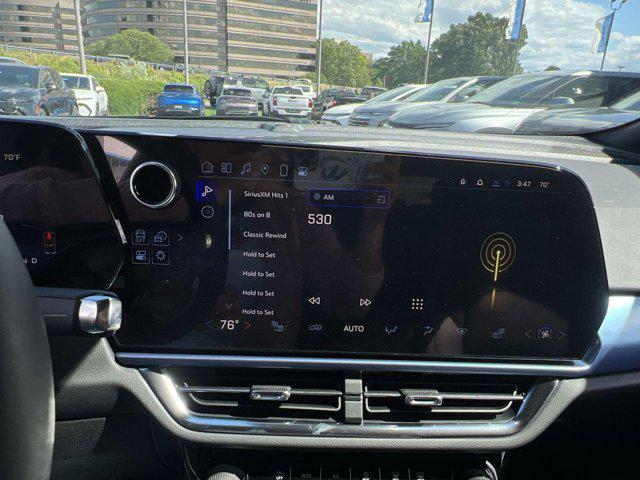 new 2025 Chevrolet Equinox EV car, priced at $35,490