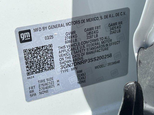 new 2025 Chevrolet Equinox EV car, priced at $45,190