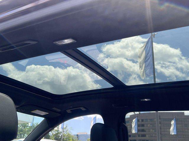 new 2025 Chevrolet Traverse car, priced at $55,698