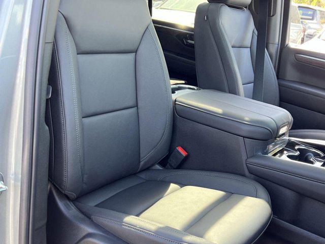 new 2025 Chevrolet Suburban car, priced at $75,180