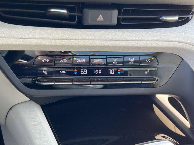 used 2022 Buick Envision car, priced at $31,500