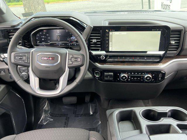 new 2025 GMC Sierra 1500 car, priced at $52,742