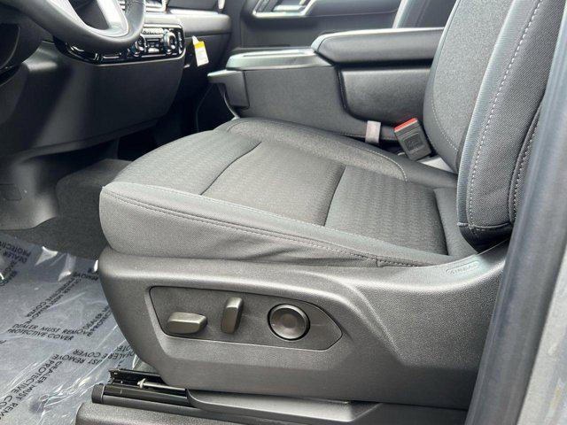 new 2025 GMC Sierra 1500 car, priced at $52,742