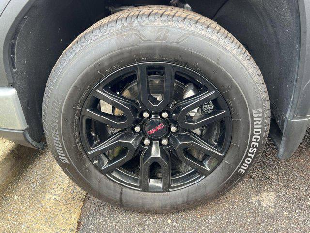 new 2025 GMC Sierra 1500 car, priced at $52,742