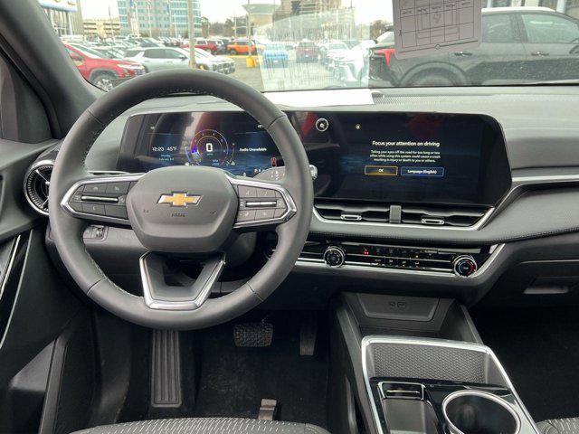 new 2025 Chevrolet Equinox car, priced at $30,929