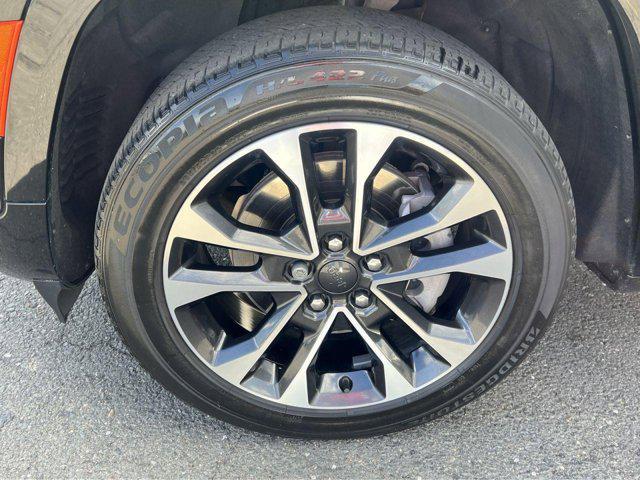 used 2021 Jeep Grand Cherokee L car, priced at $32,000