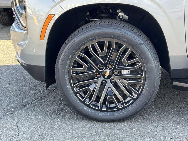 new 2025 Chevrolet Suburban car, priced at $74,066