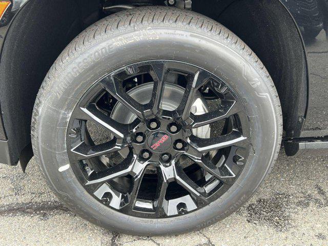 new 2025 GMC Yukon car, priced at $85,655