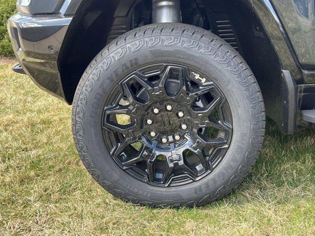 new 2025 GMC HUMMER EV Pickup car, priced at $95,965