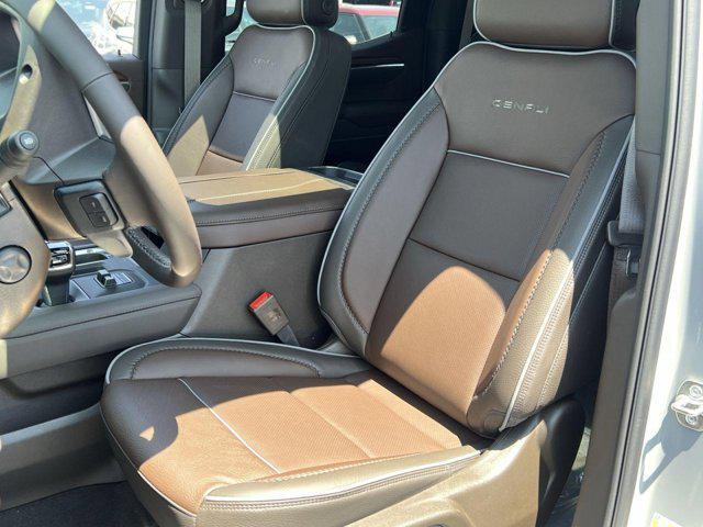 new 2025 GMC Sierra 1500 car, priced at $75,460