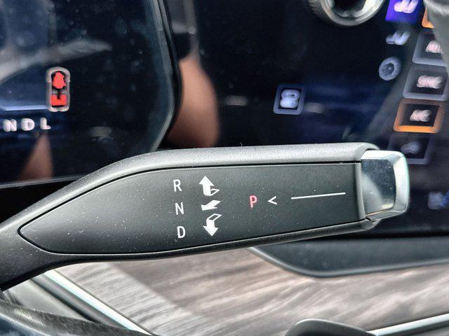 new 2025 Chevrolet Suburban car, priced at $82,570