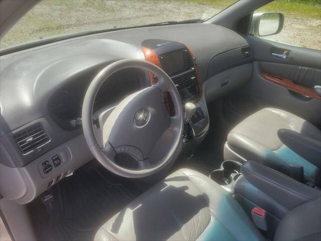 used 2010 Toyota Sienna car, priced at $6,500