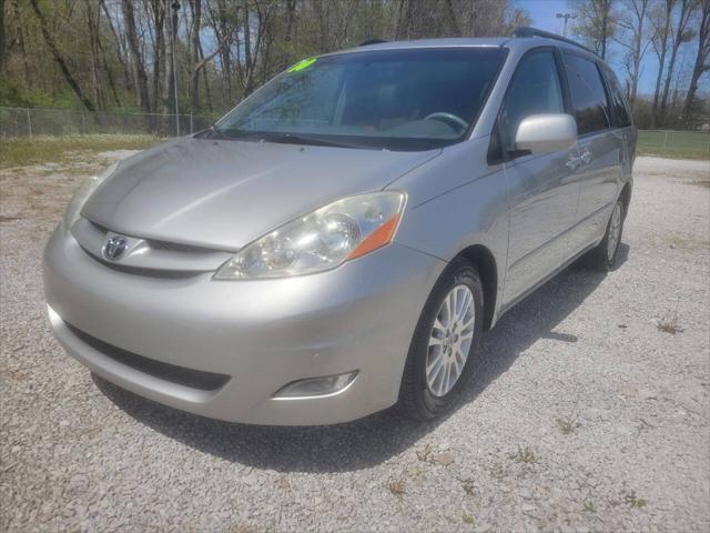 used 2010 Toyota Sienna car, priced at $6,500
