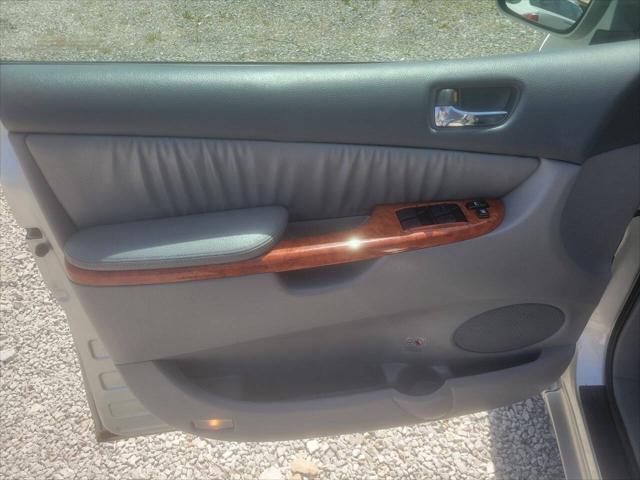 used 2010 Toyota Sienna car, priced at $6,500