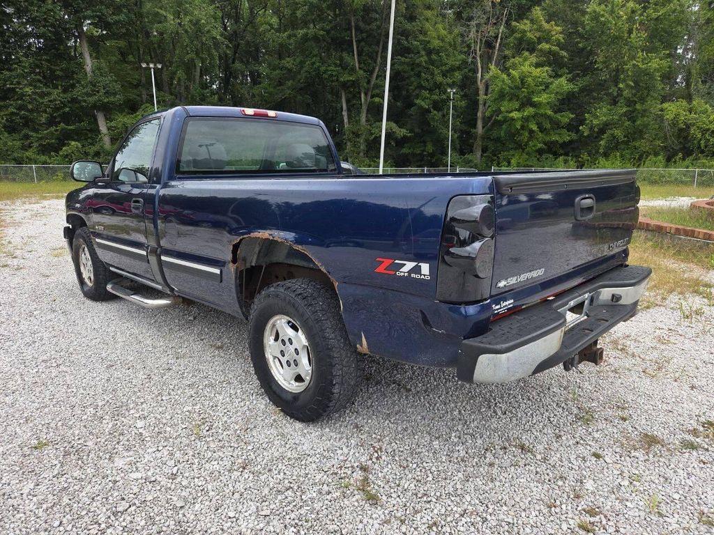 used 2002 Chevrolet Silverado 1500 car, priced at $3,900