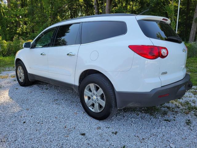 used 2010 Chevrolet Traverse car, priced at $5,500