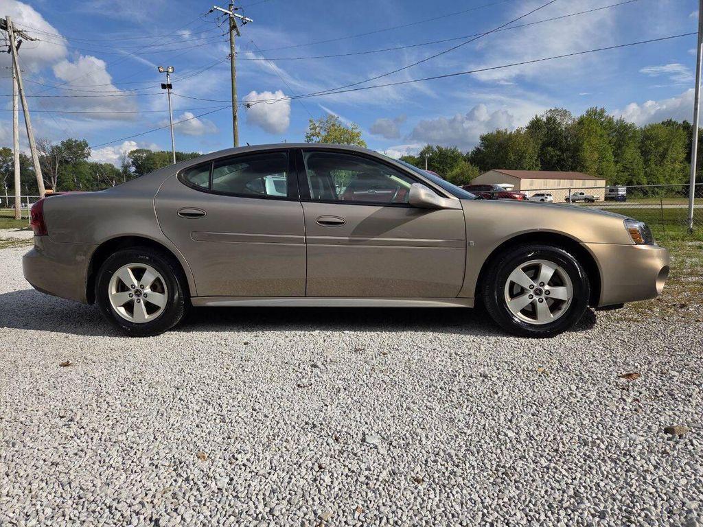 used 2006 Pontiac Grand Prix car, priced at $5,400