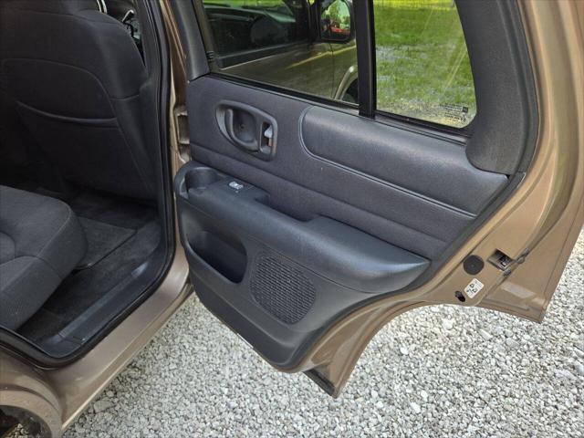 used 2003 Chevrolet Blazer car, priced at $4,400