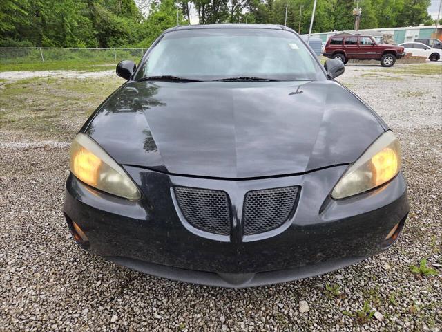 used 2007 Pontiac Grand Prix car, priced at $4,400