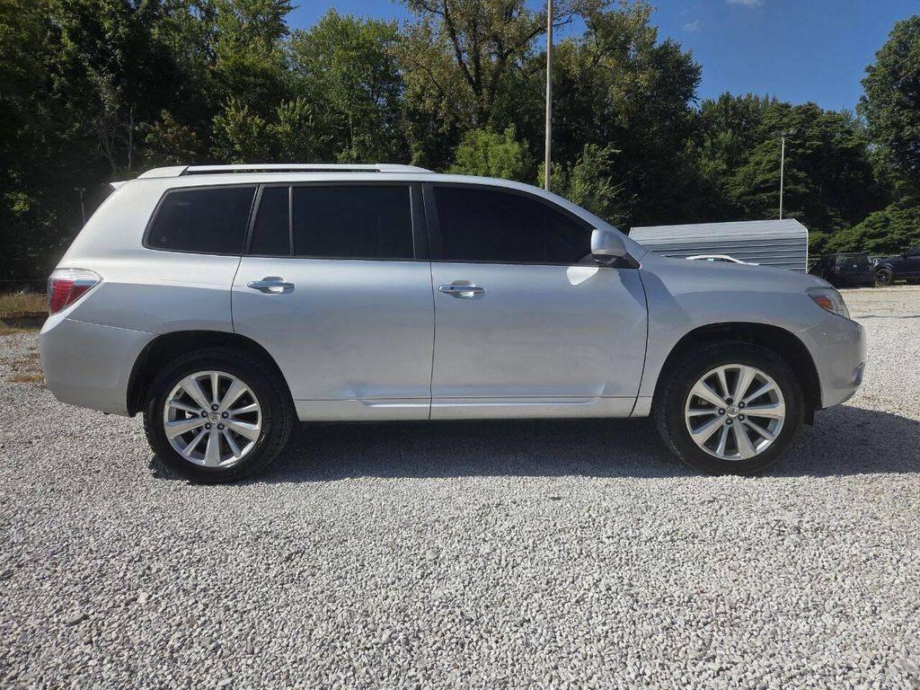 used 2008 Toyota Highlander Hybrid car, priced at $7,500
