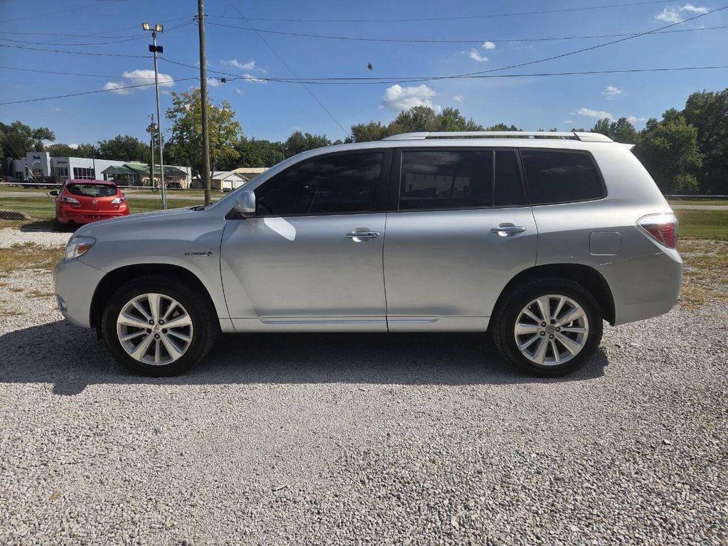 used 2008 Toyota Highlander Hybrid car, priced at $7,500