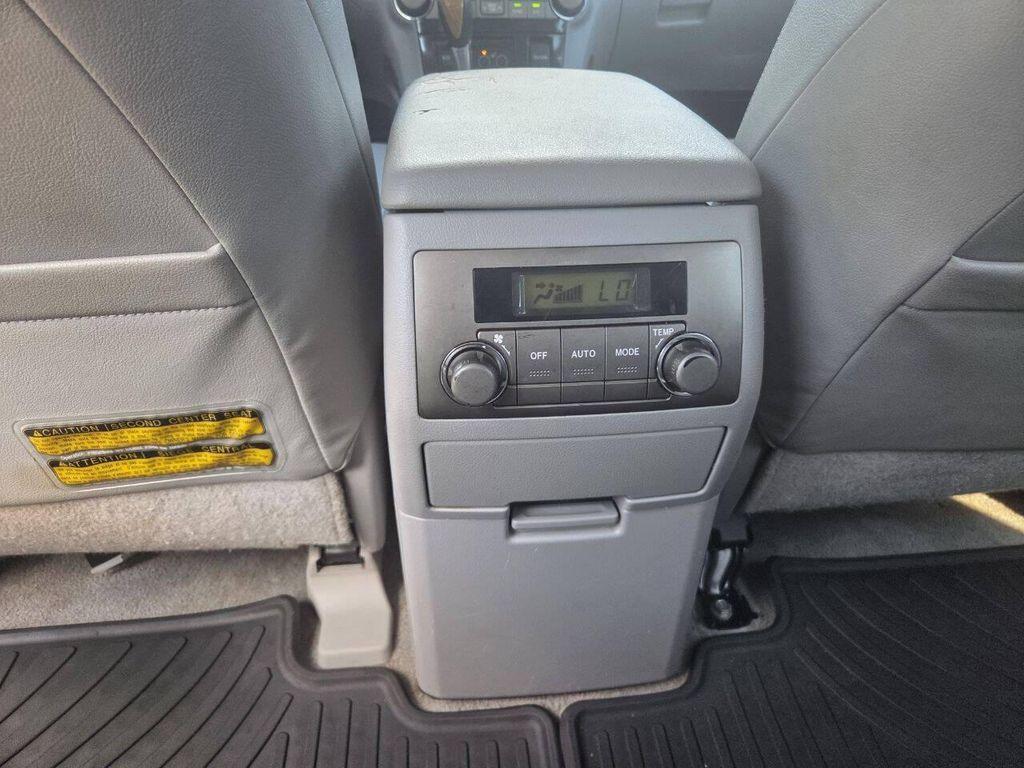 used 2008 Toyota Highlander Hybrid car, priced at $7,500