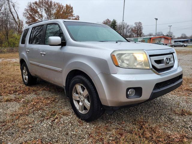 used 2011 Honda Pilot car, priced at $6,900