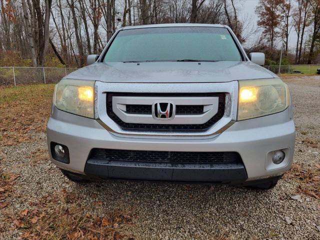 used 2011 Honda Pilot car, priced at $6,900